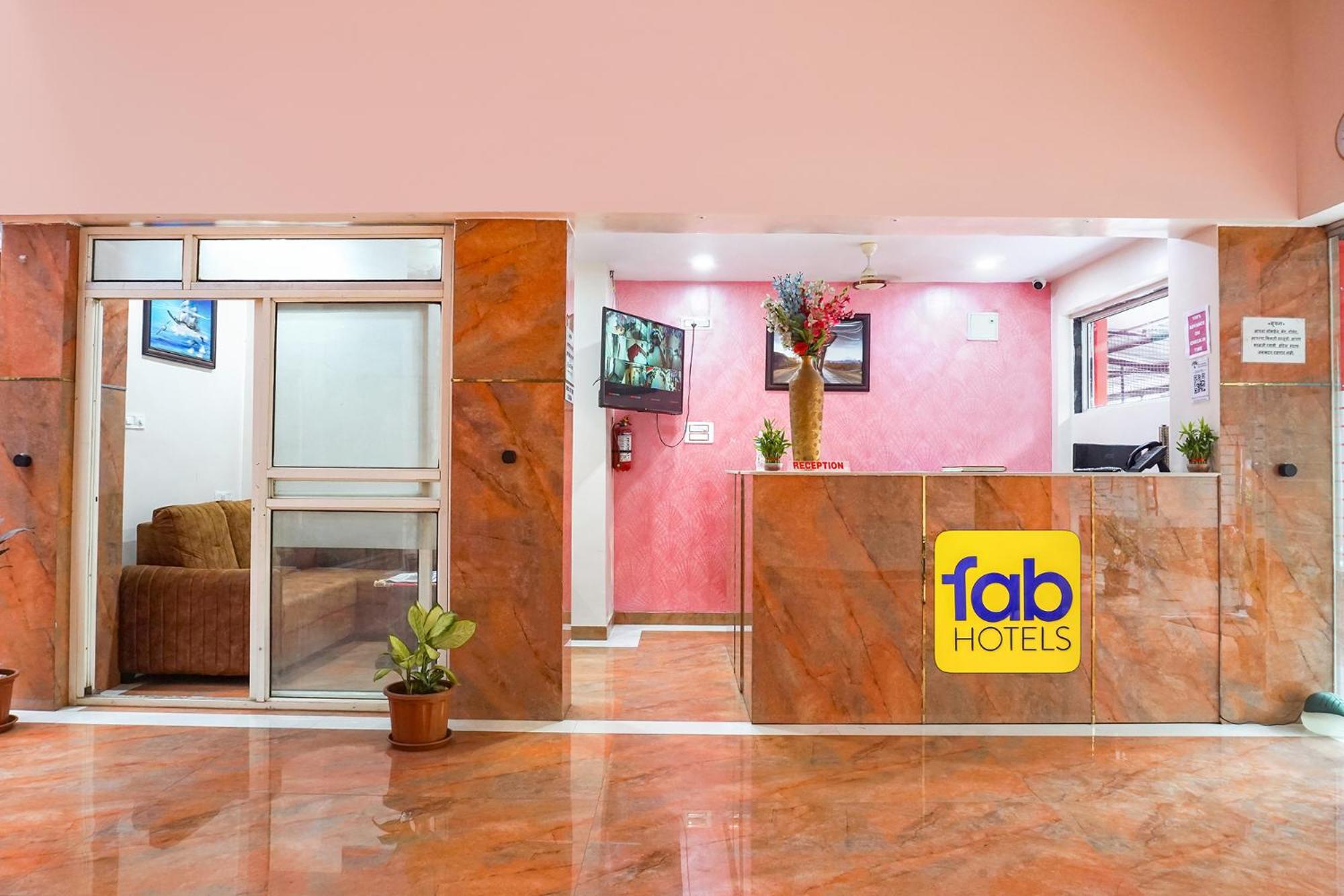 Hotel Fabhotel Rachana Residency - Nr Shivaji Nagar Metro Station